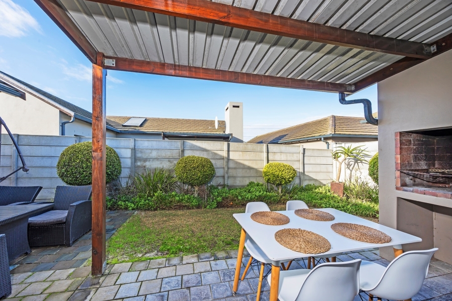 3 Bedroom Property for Sale in Haasendal Western Cape